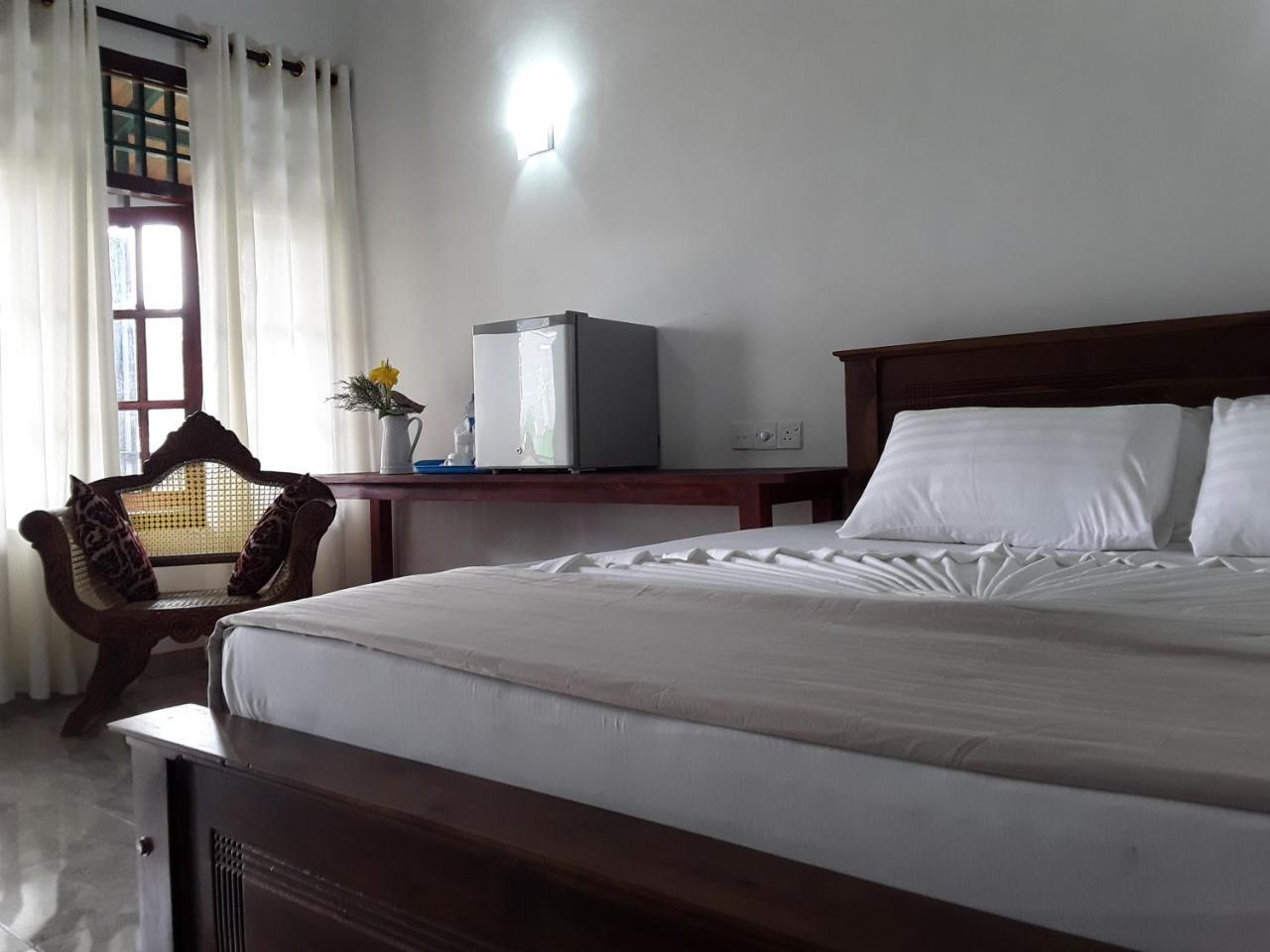 Grand Peak Hotel เอลลา ภายนอก รูปภาพ