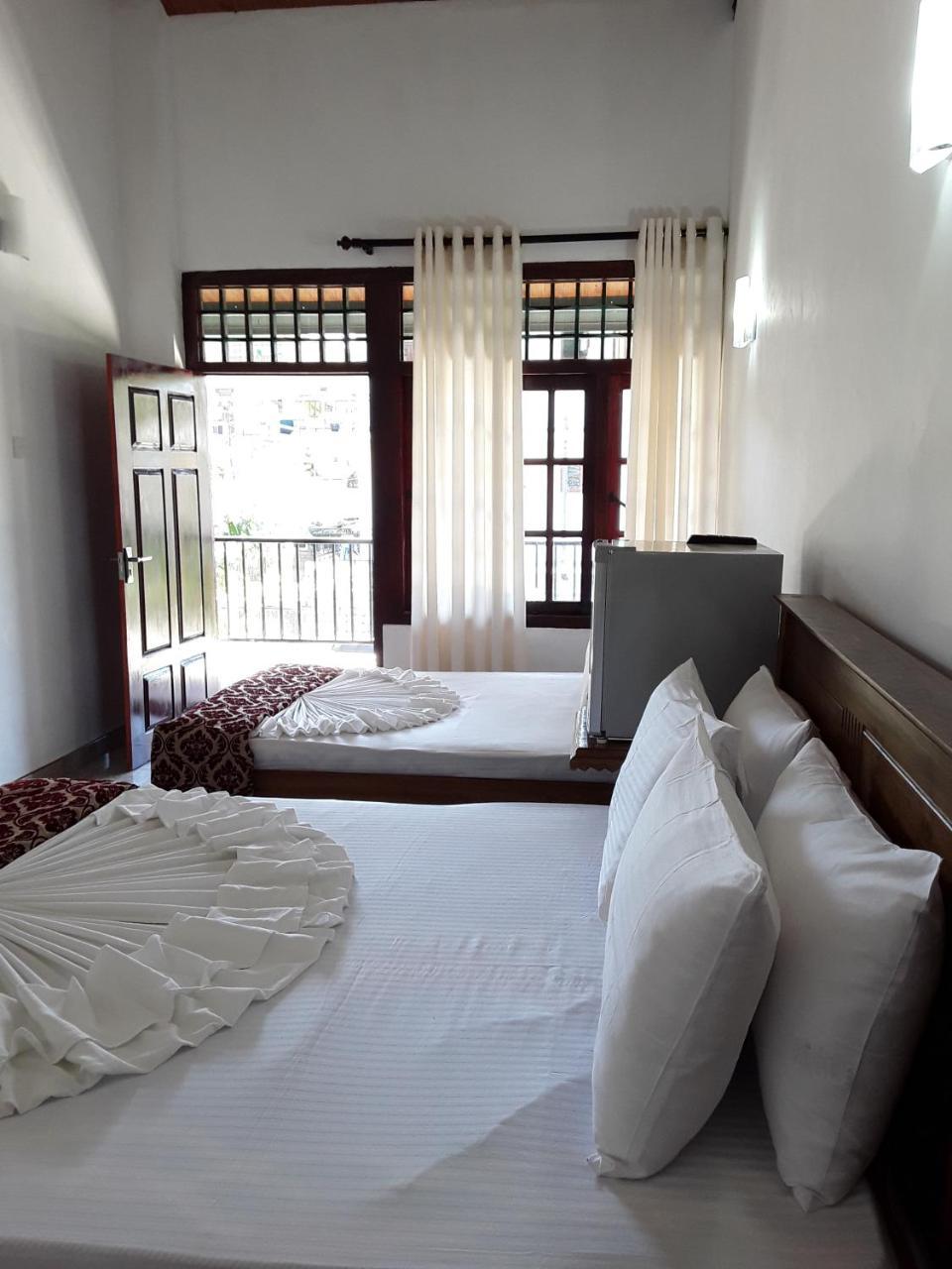 Grand Peak Hotel เอลลา ภายนอก รูปภาพ