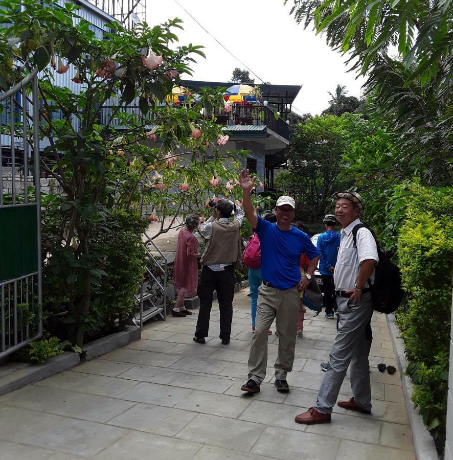 Grand Peak Hotel เอลลา ภายนอก รูปภาพ