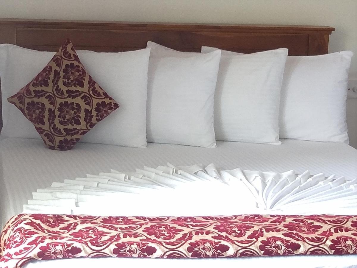 Grand Peak Hotel เอลลา ภายนอก รูปภาพ