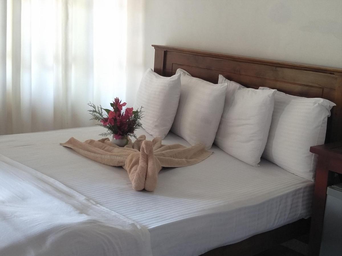 Grand Peak Hotel เอลลา ภายนอก รูปภาพ